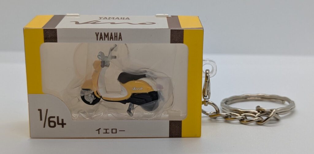 ガチャガチャ 1/64 YAMAHA ビーノ フィギュアキーホルダー